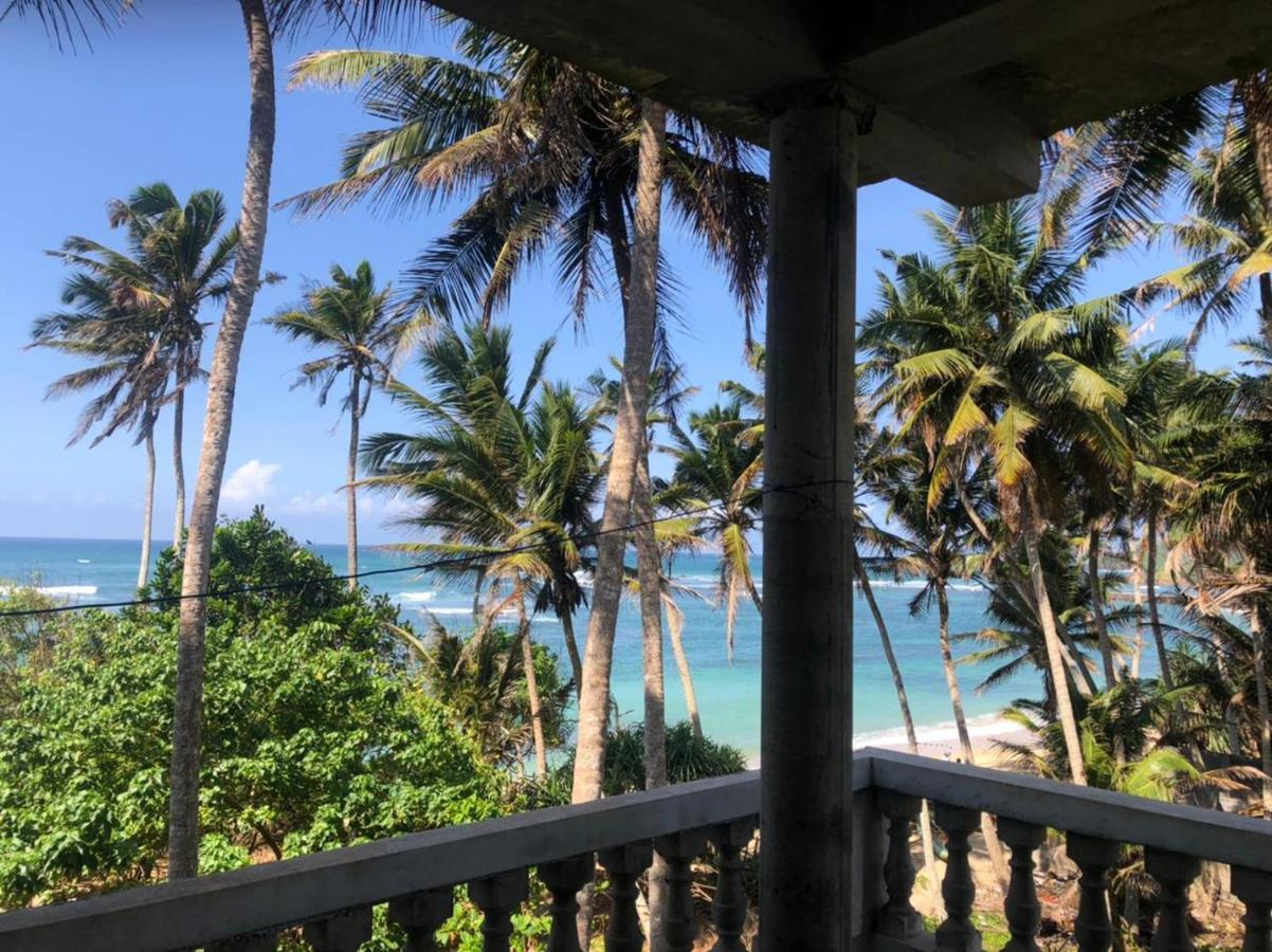 Sunray Rest - Beach View Homestay Mirissa Exterior foto