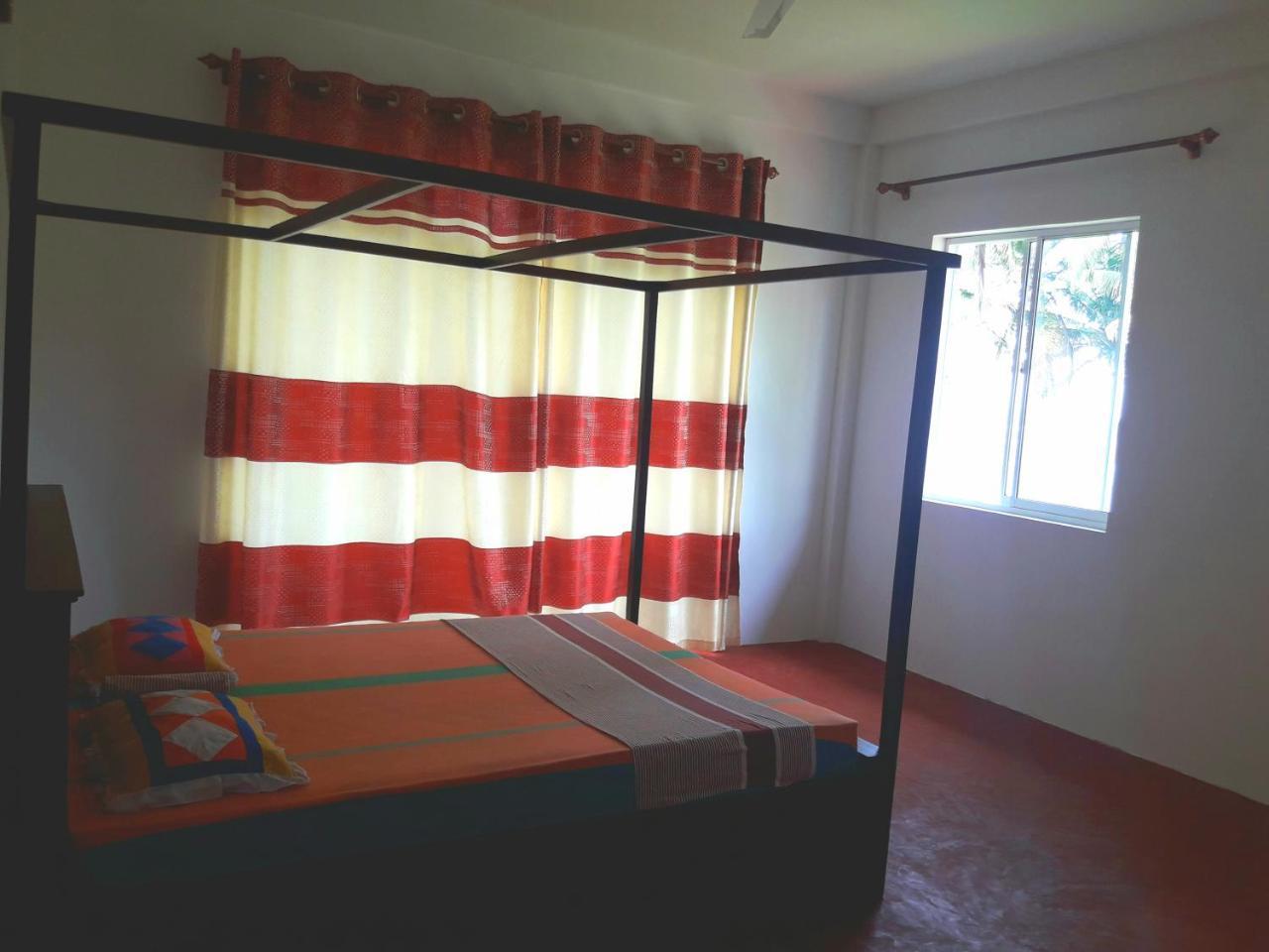 Sunray Rest - Beach View Homestay Mirissa Exterior foto
