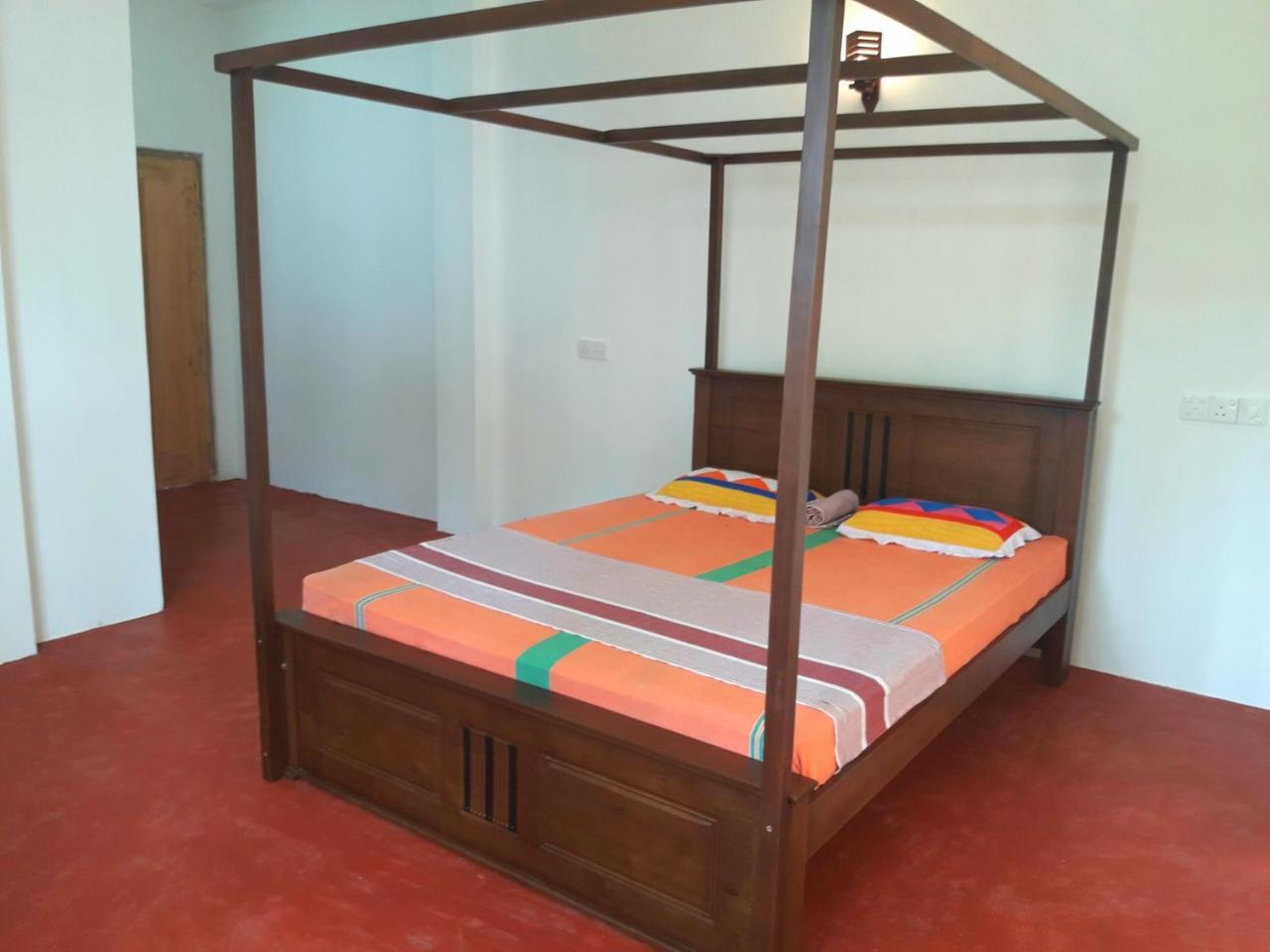 Sunray Rest - Beach View Homestay Mirissa Exterior foto